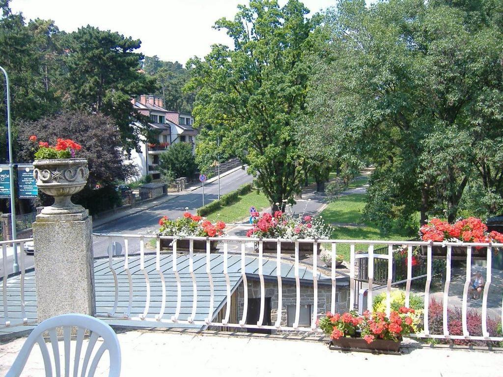 Hotel Blki Vendeghaz à Tihany Extérieur photo